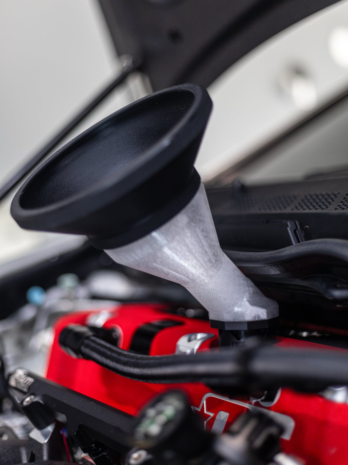 Fancy Speed Pour Oil Funnel (Honda / Acura)