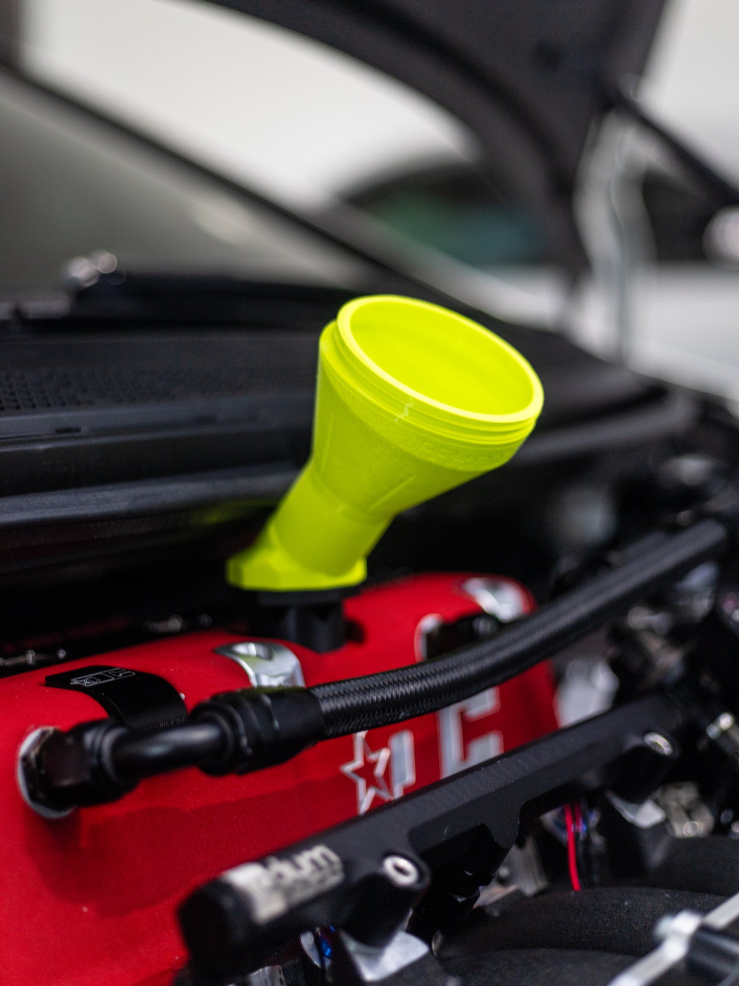 Fancy Speed Pour Oil Funnel (Honda / Acura)